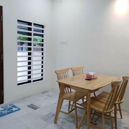 Aistay Ipoh Bagian luar foto